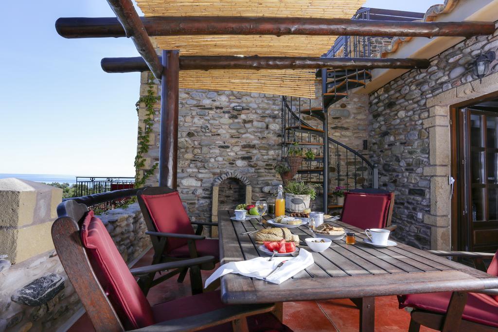 Astrolithos Boutique Hotel Monemvasziá Szoba fotó