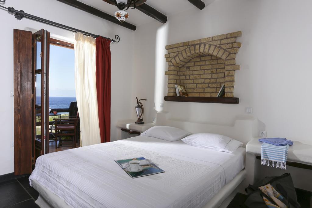 Astrolithos Boutique Hotel Monemvasziá Szoba fotó
