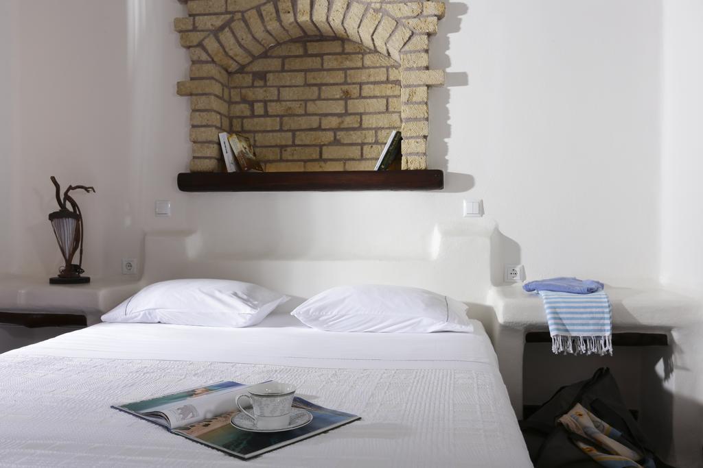 Astrolithos Boutique Hotel Monemvasziá Szoba fotó