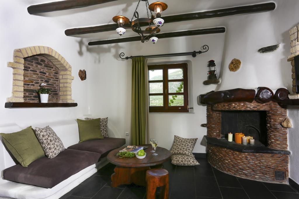 Astrolithos Boutique Hotel Monemvasziá Szoba fotó