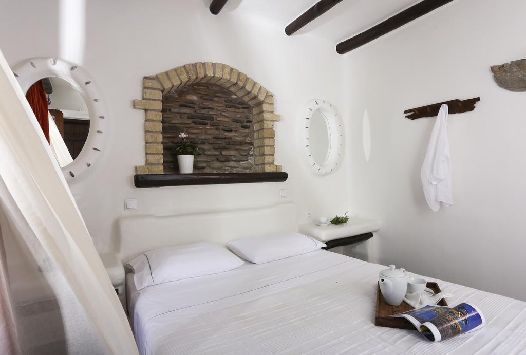 Astrolithos Boutique Hotel Monemvasziá Szoba fotó